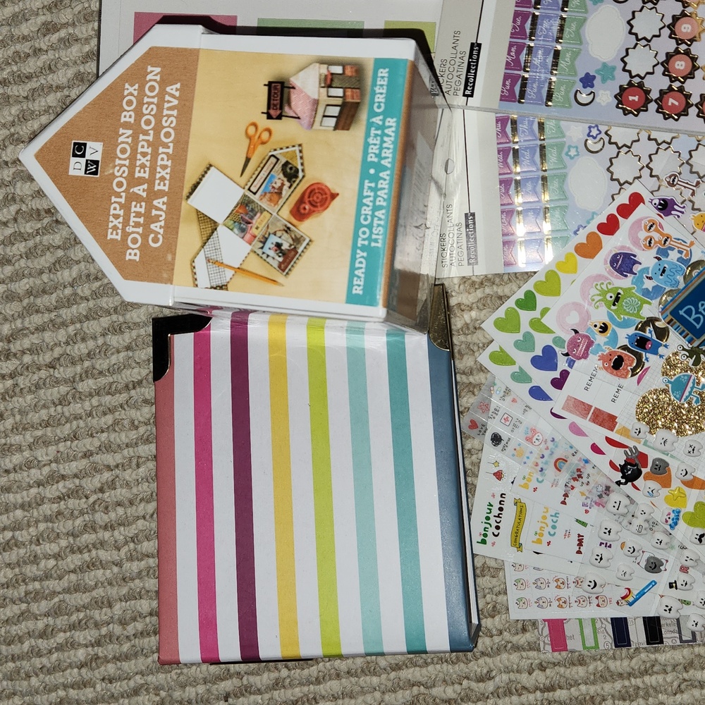 Sticker & Sticky Notes bundle - Picture 2 of 6